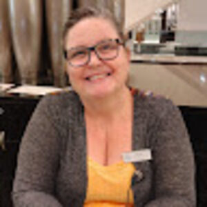 Meet your Posher, Jacqueline